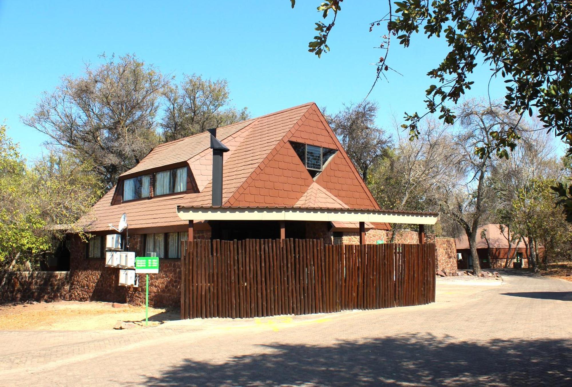 Atkv Klein-Kariba Hotel Bela-Bela Exterior foto